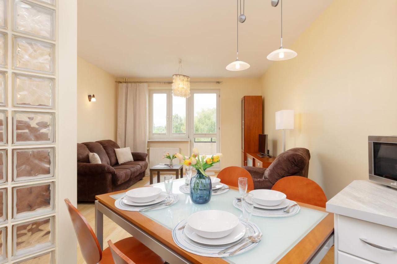 Spacious & Quiet 1 Bedroom Apartment In Pruszkow By Noclegi Renters Exterior foto